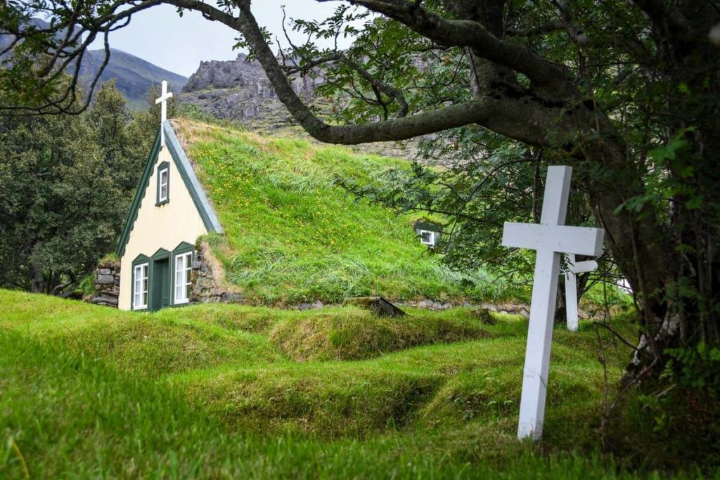 Hofskirkja教堂冰岛