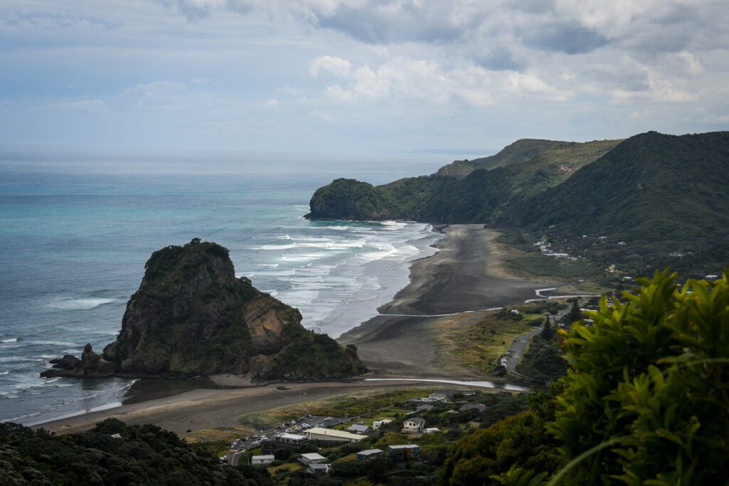 Piha Beach