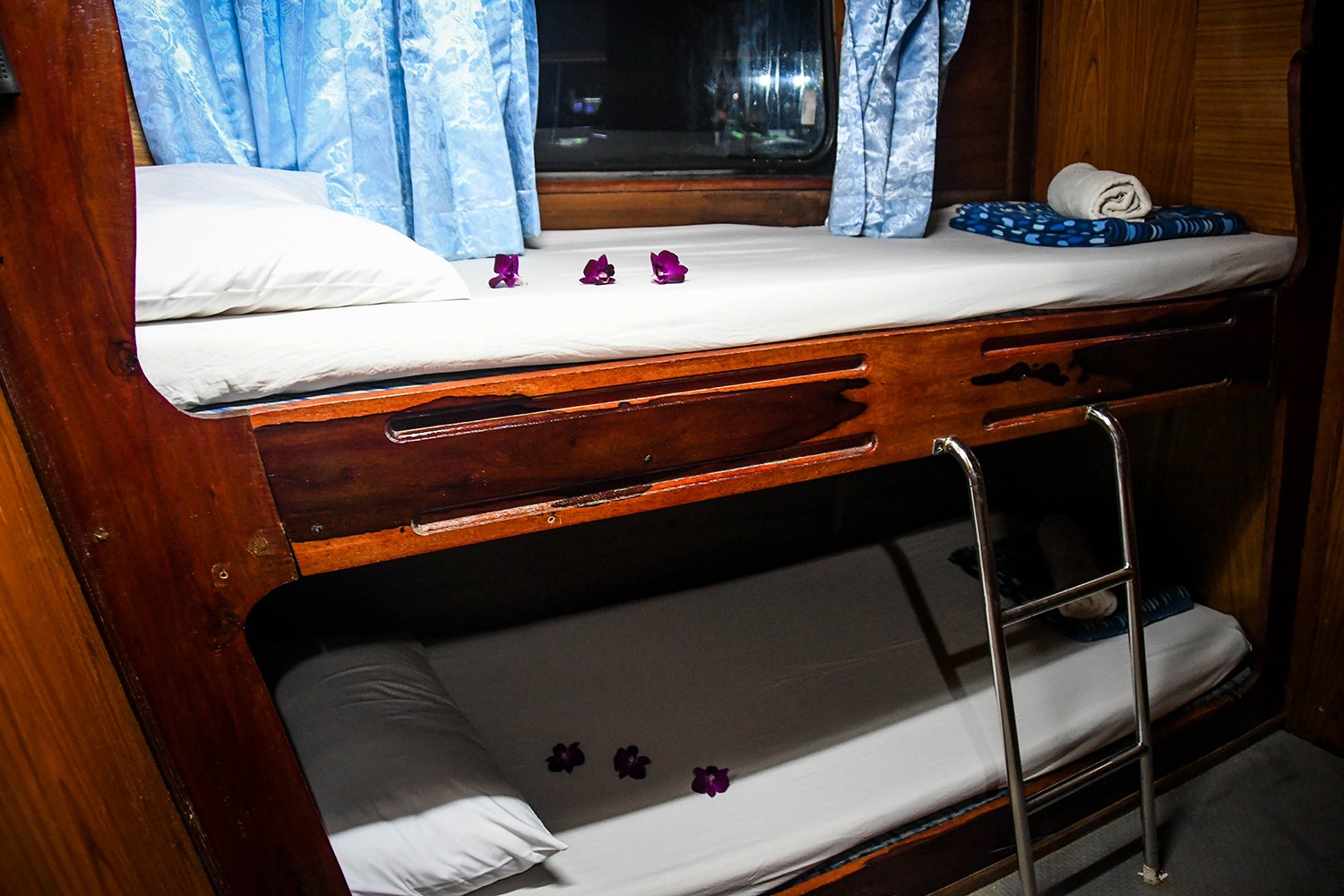 斯米兰群岛居住船邪恶潜水泰国船卧室