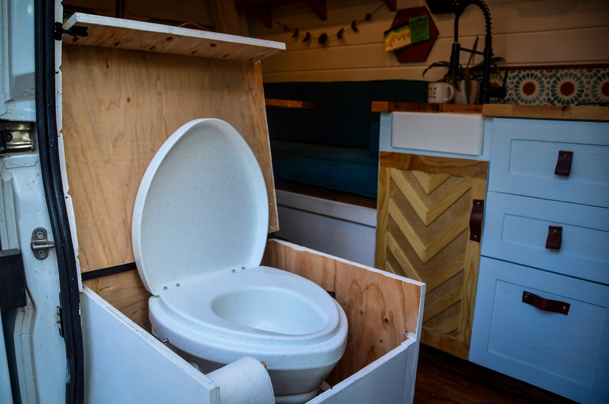 露营车成本厕所大自然的头堆肥厕所