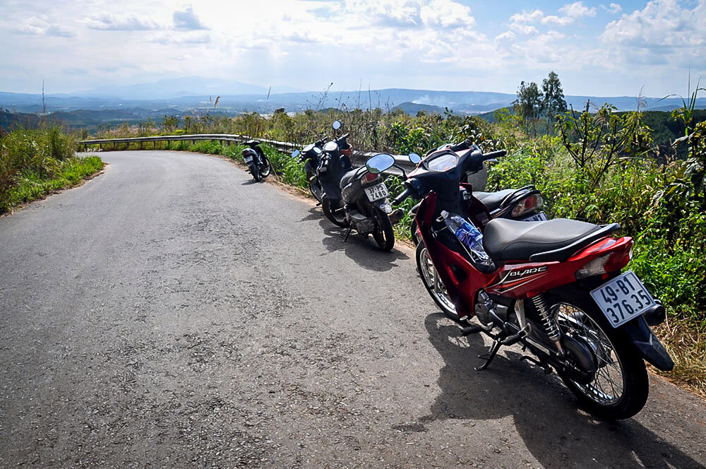 最好的时间去越南| Motorbikes Da Lat Vietnam