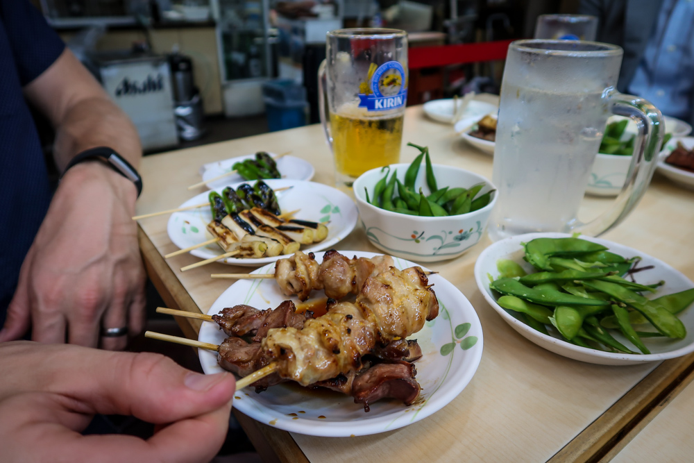 日式食物烤肉串