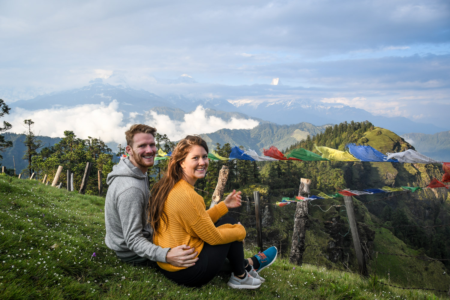 Travel Blog Income Report Nepal Trekking