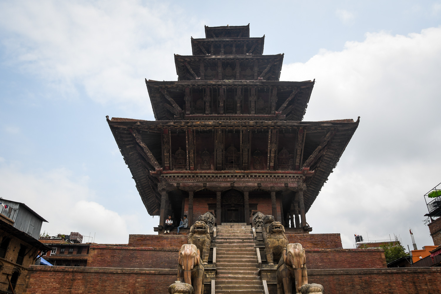 在尼泊尔必做的事情巴克塔普尔杜巴广场5层寺庙