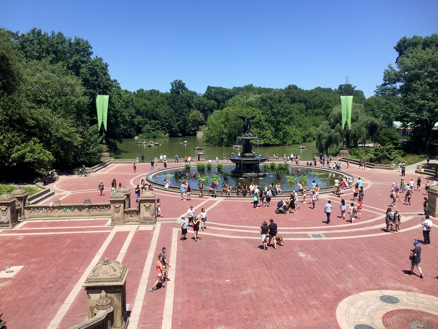 纽约中央公园必做之事贝塞斯达喷泉