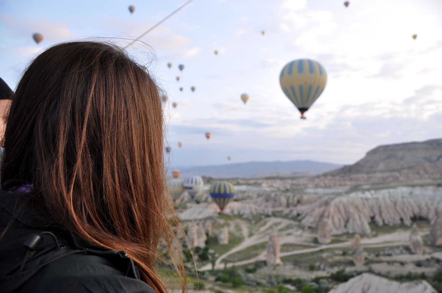 乘坐热气球在土耳其卡帕多西亚与土耳其气球