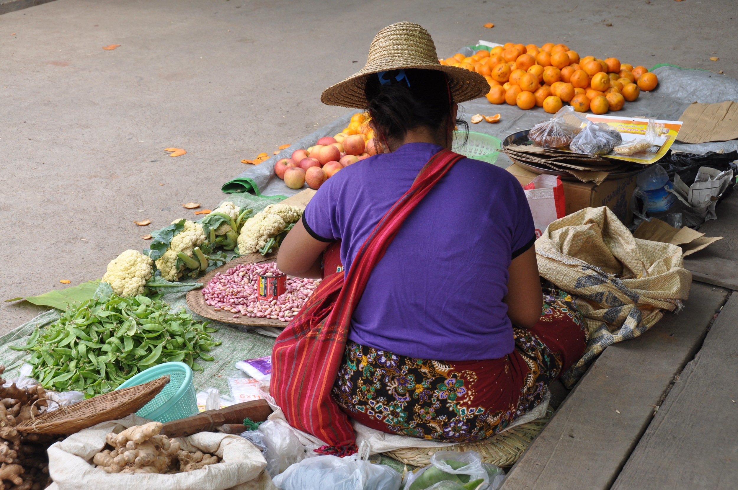缅甸娘瑞市场