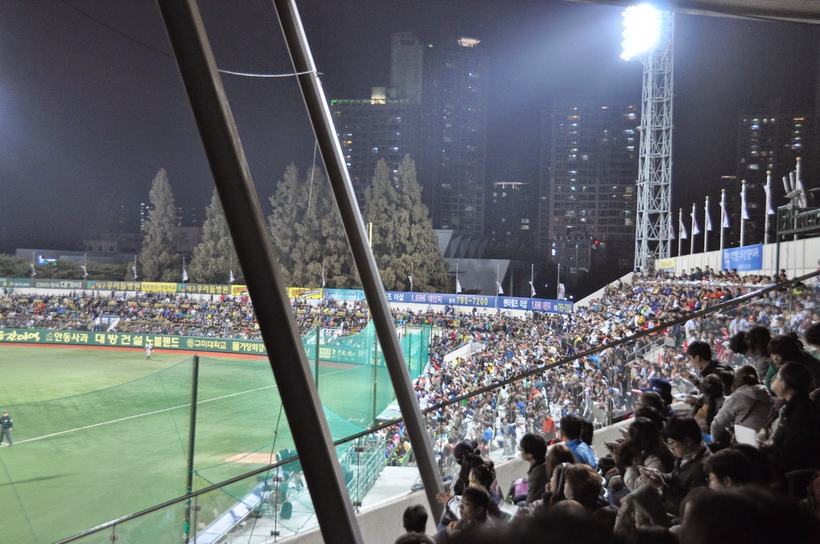 韩国棒球比赛