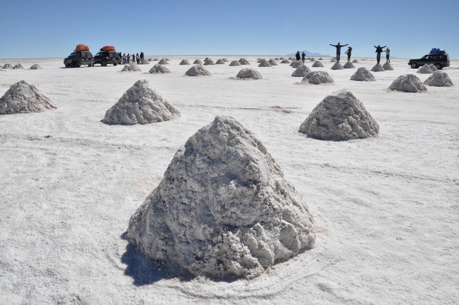 这些盐堆是采矿过程的结果。