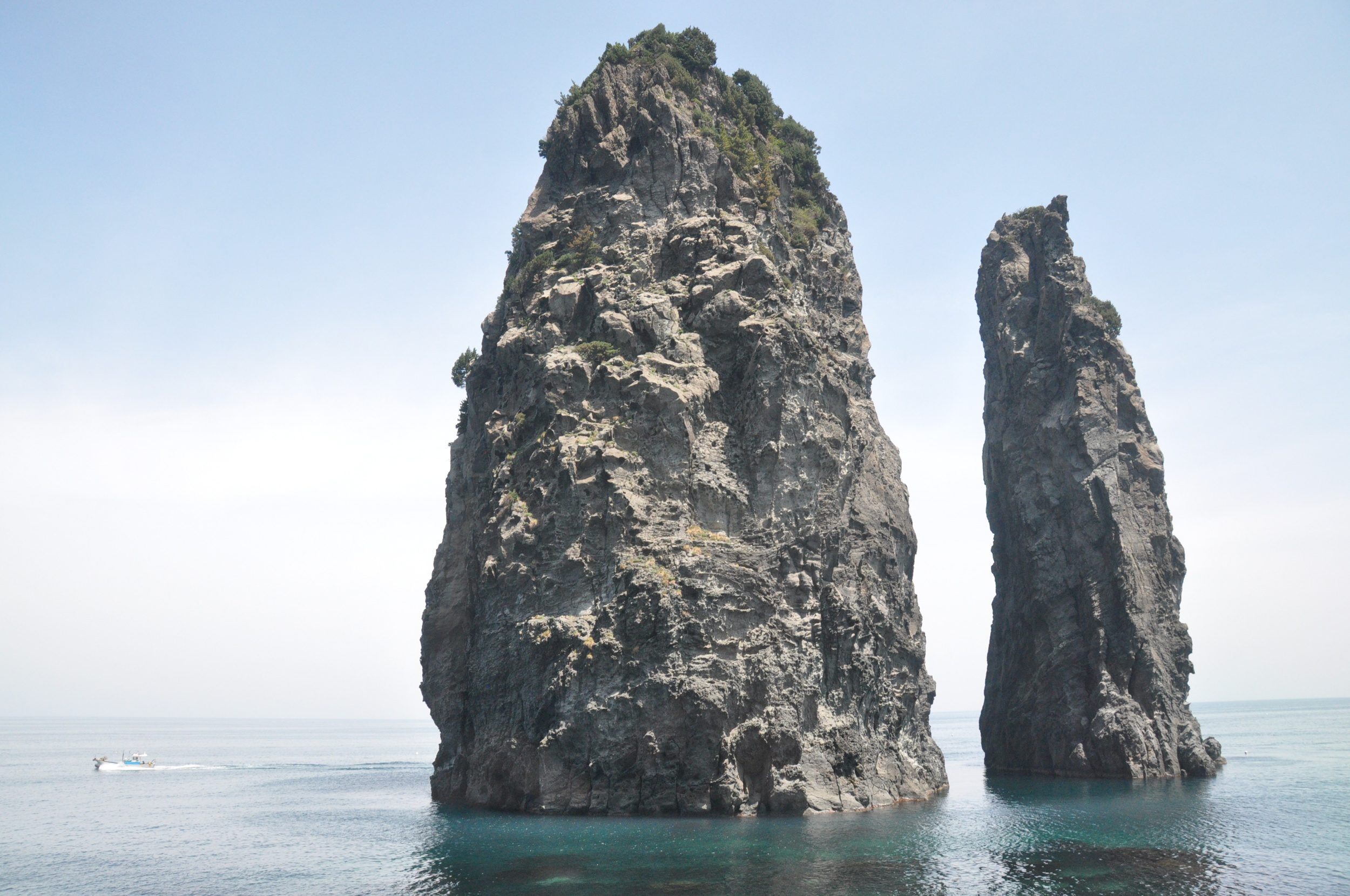 郁陵岛韩国三姐妹岩