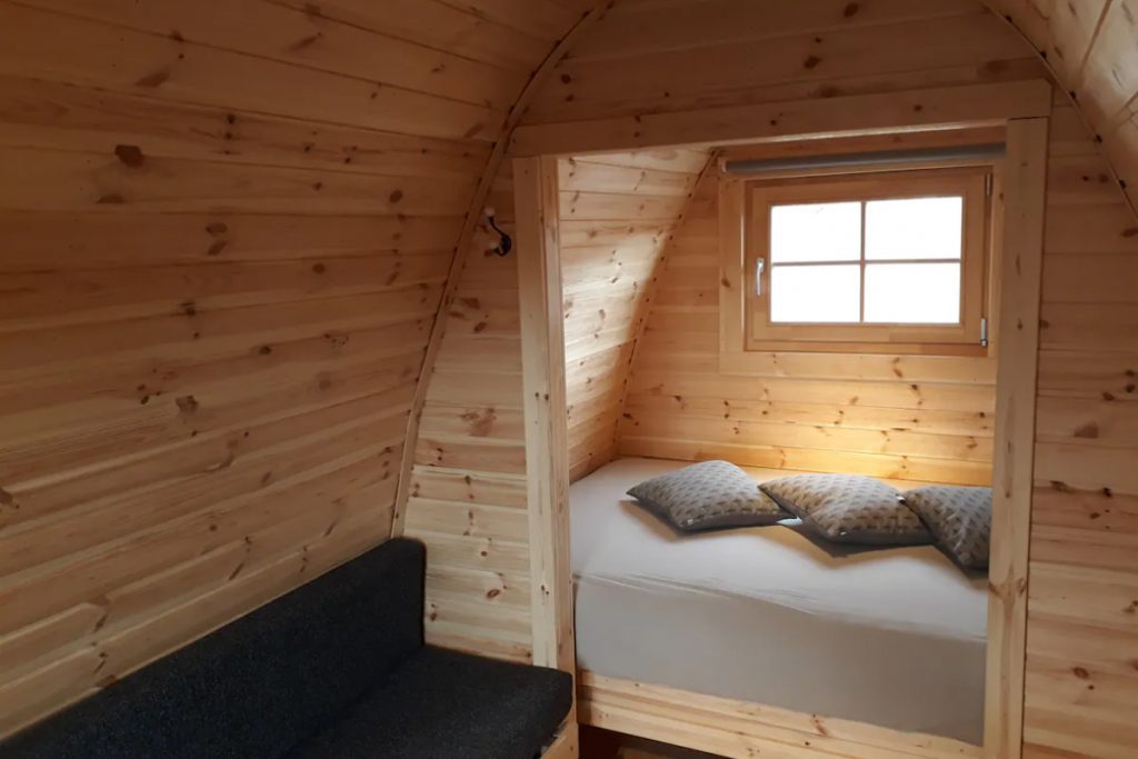 冰岛的爱彼迎(airbnb)提供了100个露营舱