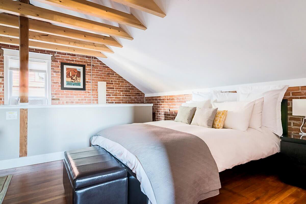 丹佛的airbnb和戈尔登的Historic Carriage House