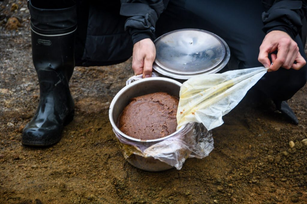 Rye bread tasting in Iceland