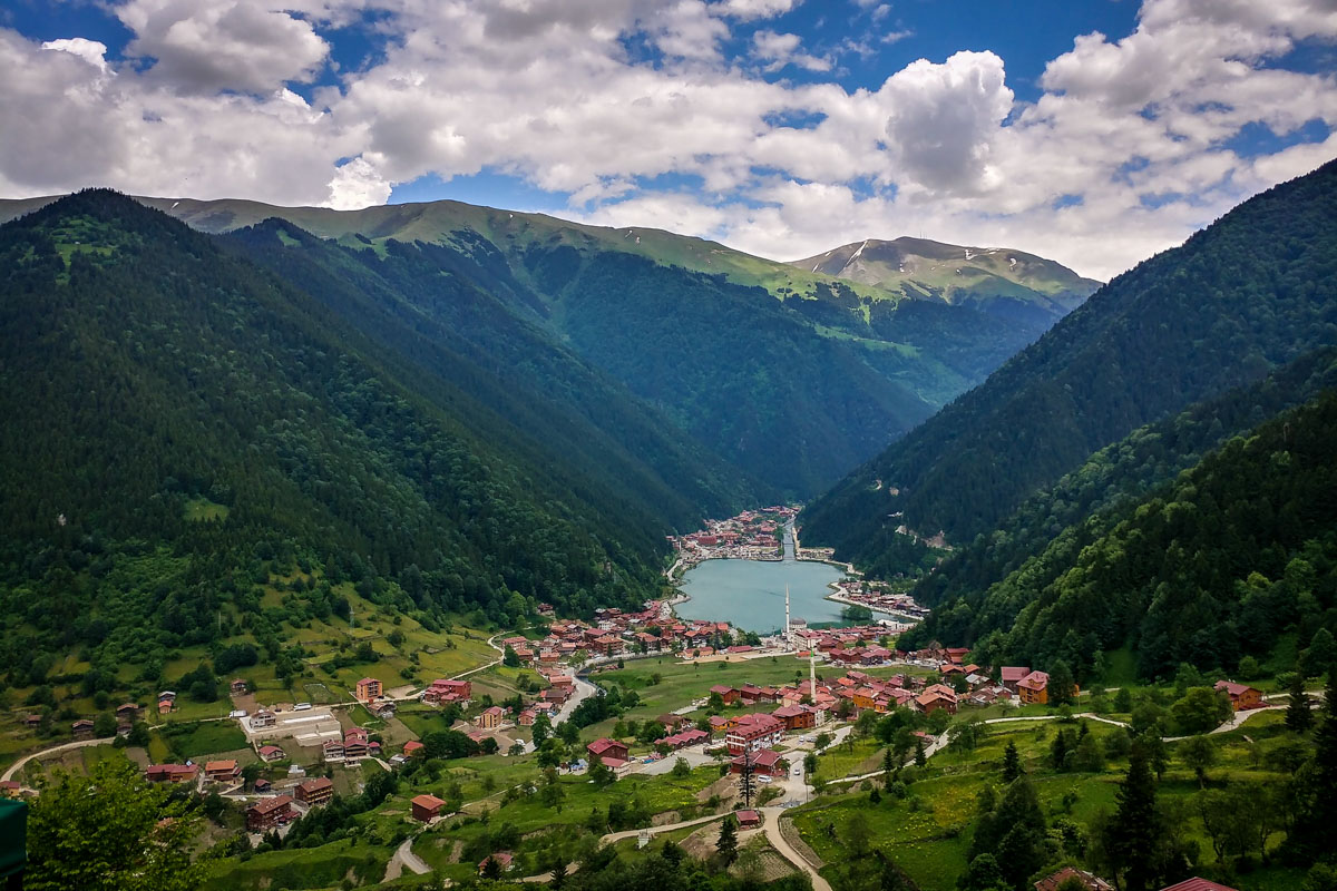 Uzungöl Lake_STOCK-U