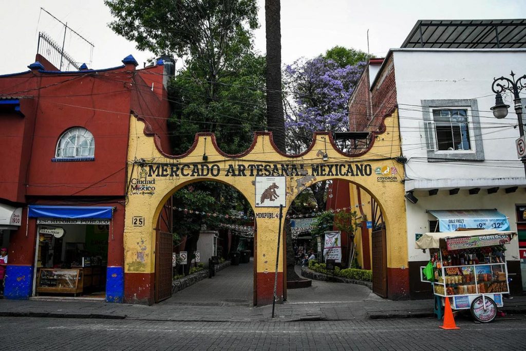 Mercado de Artesanal Mexicano(艺术市场)墨西哥城