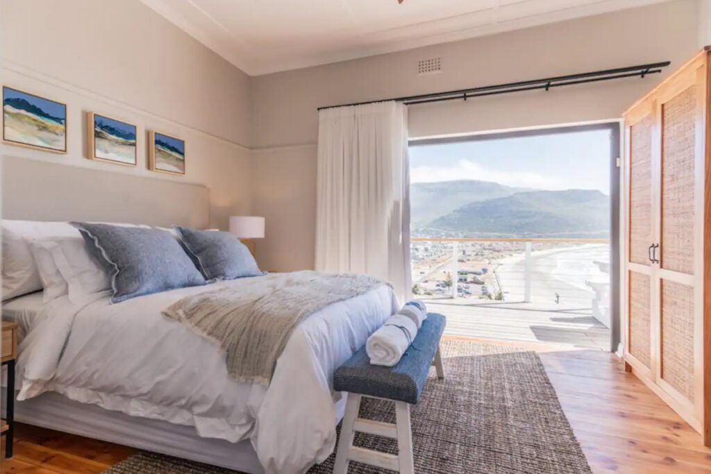 开普敦| Fish Hoek Ocean View Oasis的Airbnbs