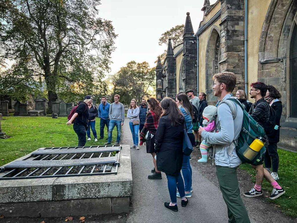 华体会最新登录网站带着一个婴儿技巧Edinburgh