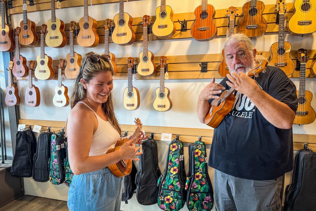 Hilo ukelele store Big Island Hawaii