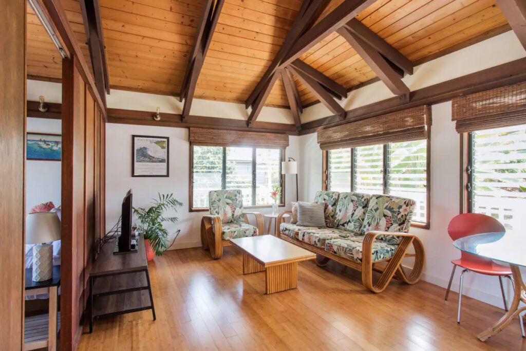 更新hawaiian Charmern (Airbnb)